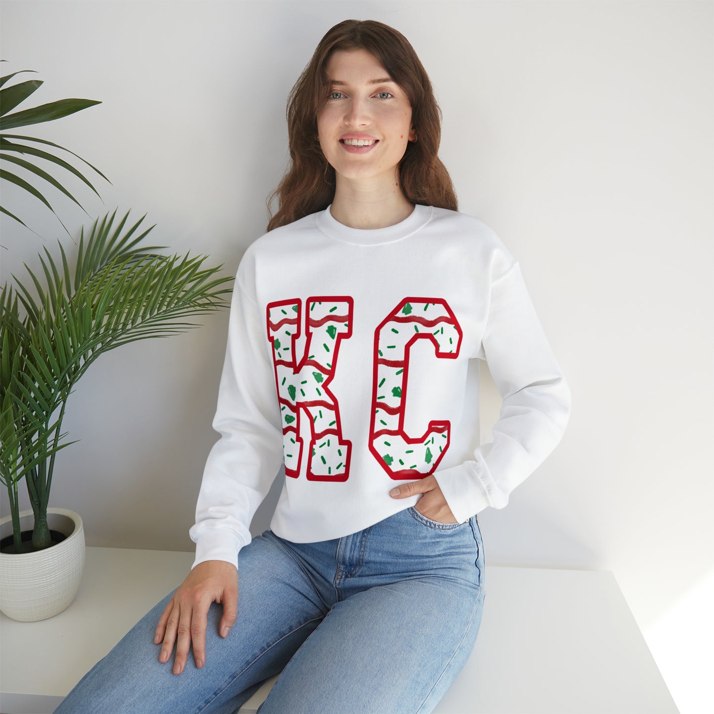 Unisex Heavy Blend™ Crewneck Sweatshirt - KC Christmas cake