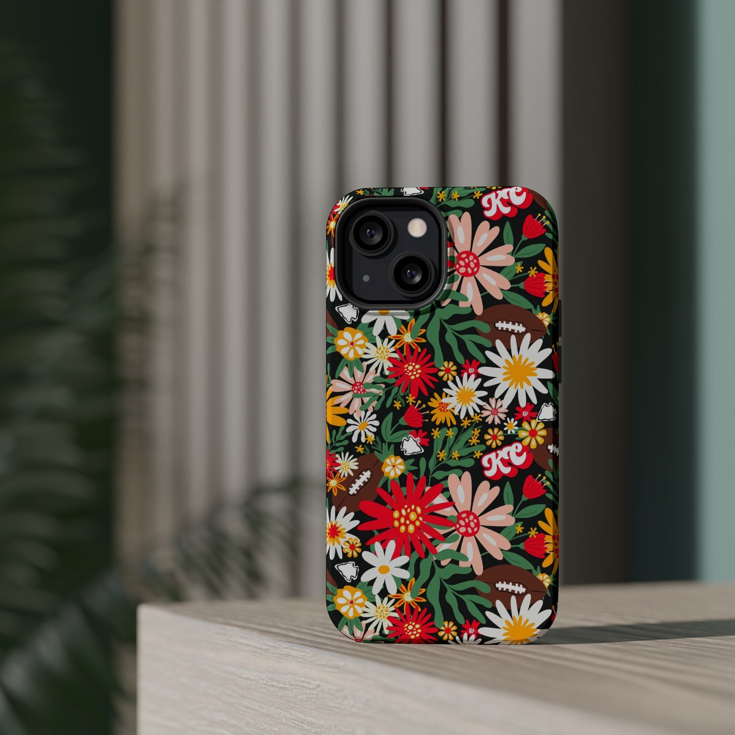 MagSafe Tough Cases - A new KC season in bloom