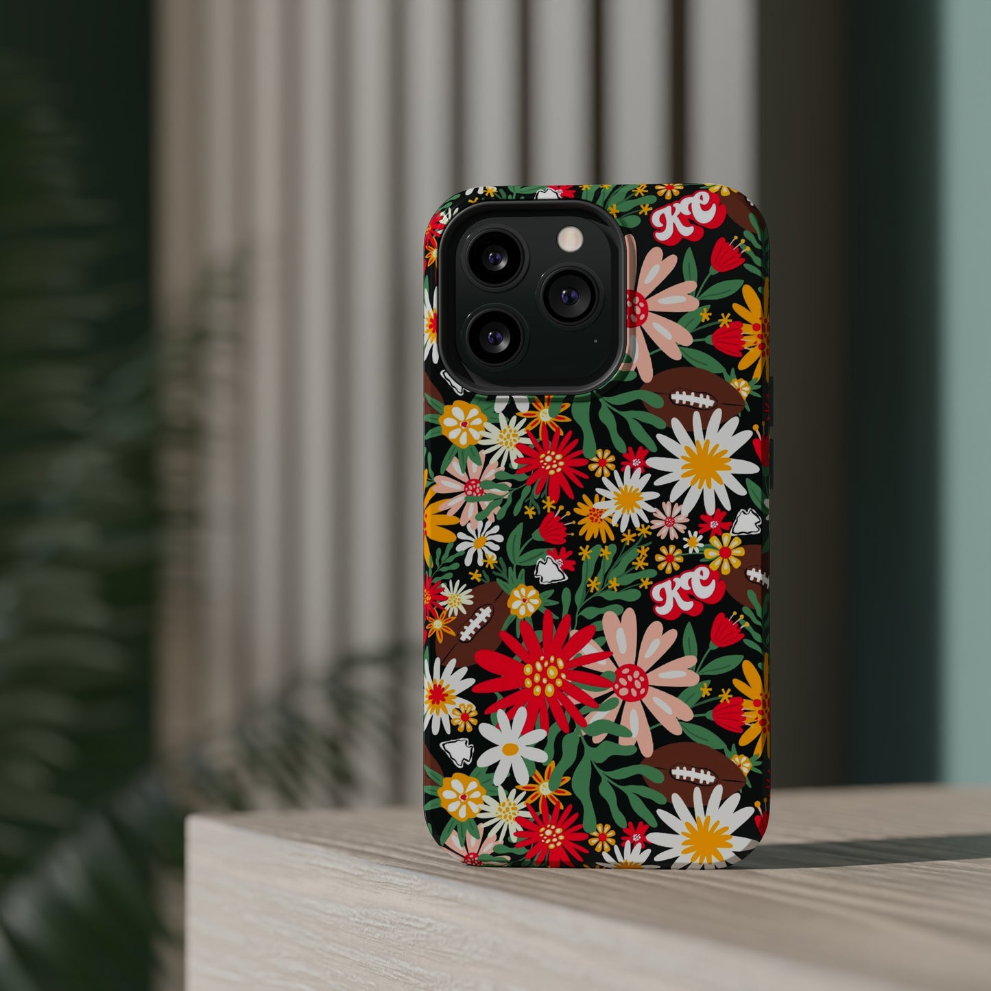 MagSafe Tough Cases - A new KC season in bloom